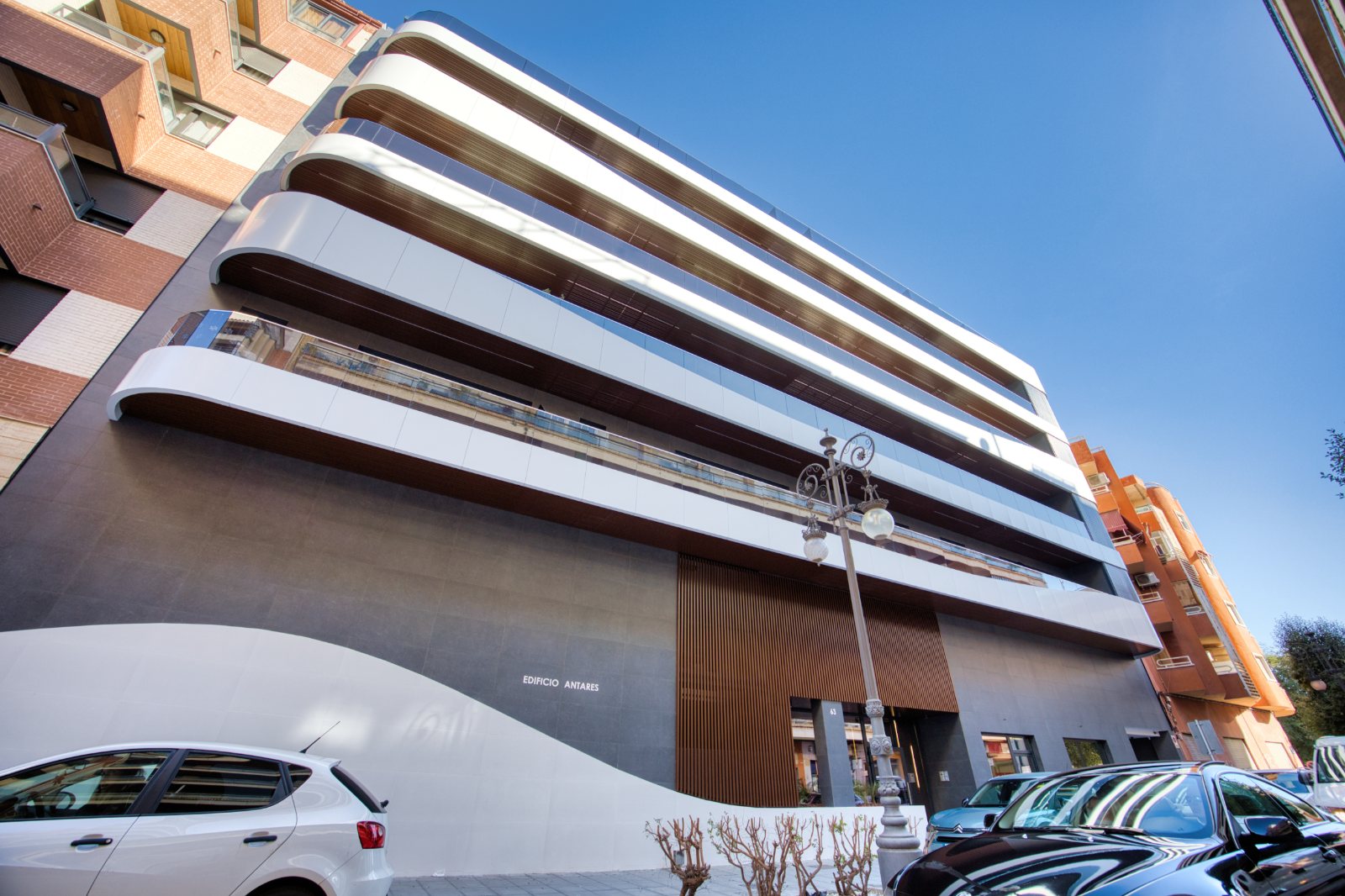 Edificio Antares · Fachada
