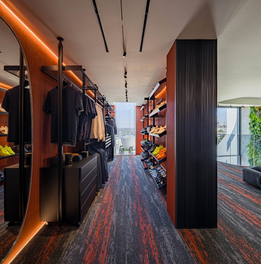 Vestidor con vistas al puerto